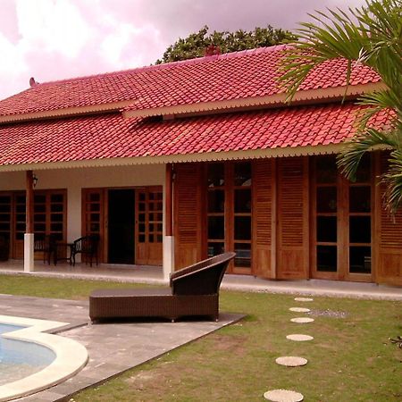 Villa Pondok Terra Yogyakarta Exteriör bild