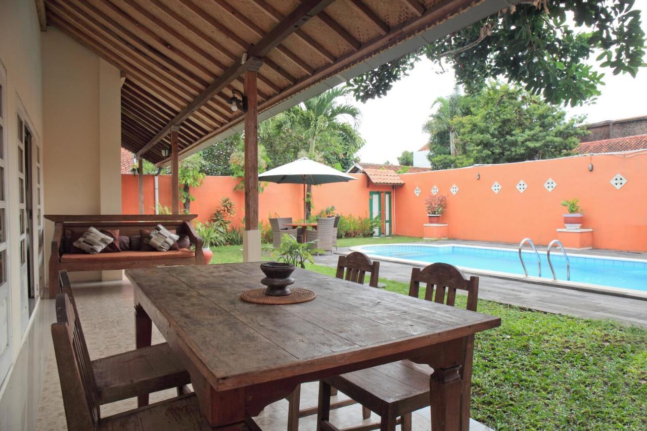 Villa Pondok Terra Yogyakarta Exteriör bild